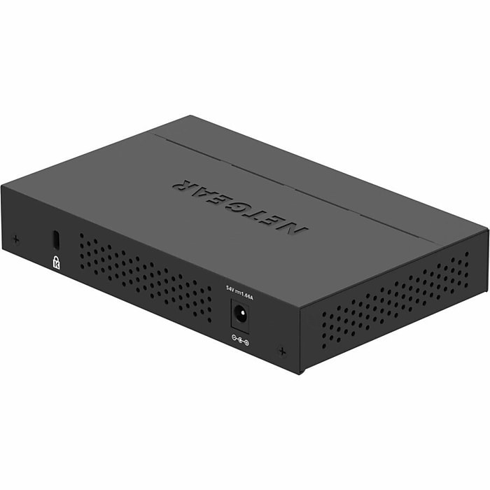 Netgear GS305PP 5-Port Gigabit Ethernet PoE+ Unmanaged Switch