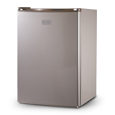 Black & Decker Adjustable Shelves Refrigerators w/Freezer, 2.5 Cu. Ft., Silver (BCRK25V) Simolary simolary.com