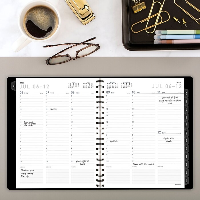 2026-2027 AT-A-GLANCE Contemporary 8.25