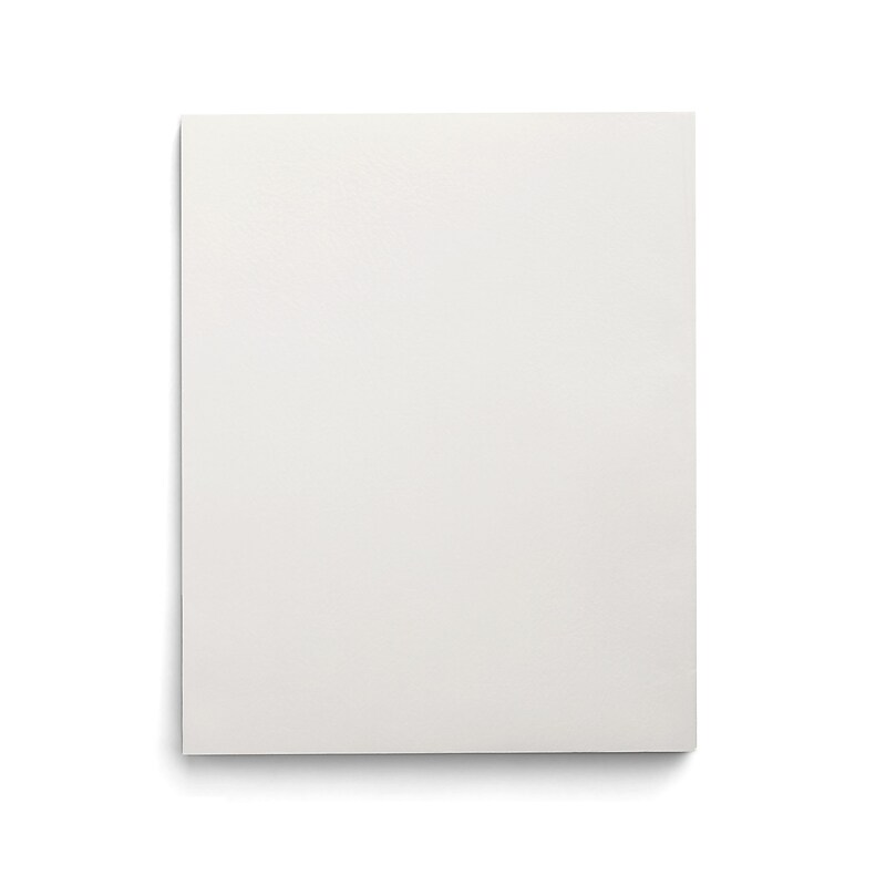Staples Smooth 2-Pocket Paper Folder, White, 25/Box (27537-CC) image 1