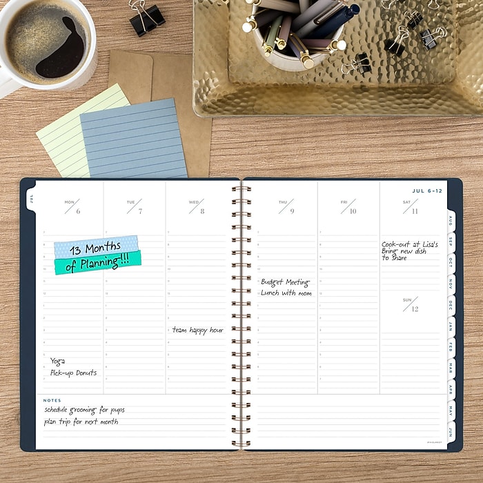 2026-2027 AT-A-GLANCE Signature 8.5
