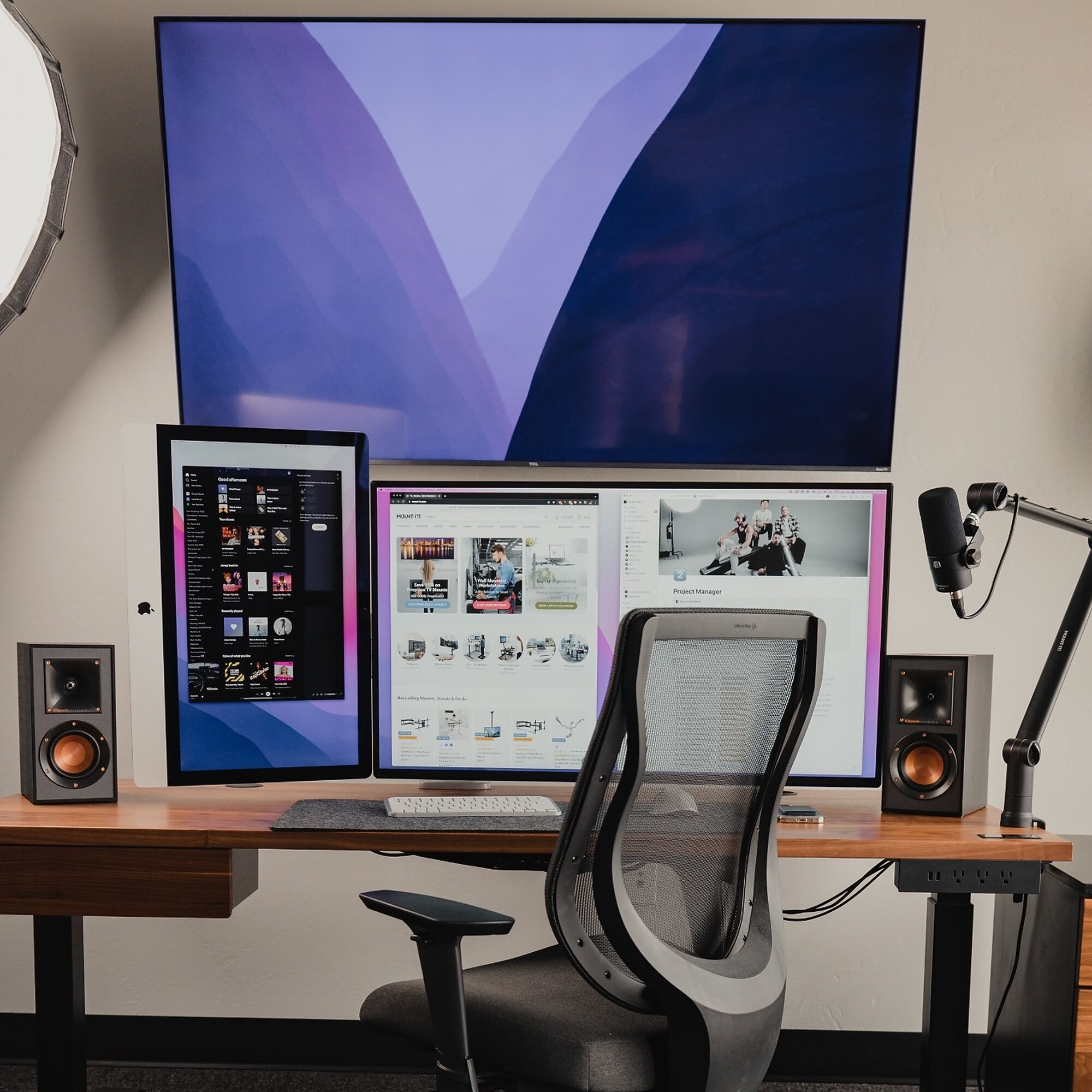 Mount-lt! Adjustable Dual Arms Monitor Desk Mount, Up to 32″ Monitors, Silver (MI-1772) Sansujyuku sansujyuku.com