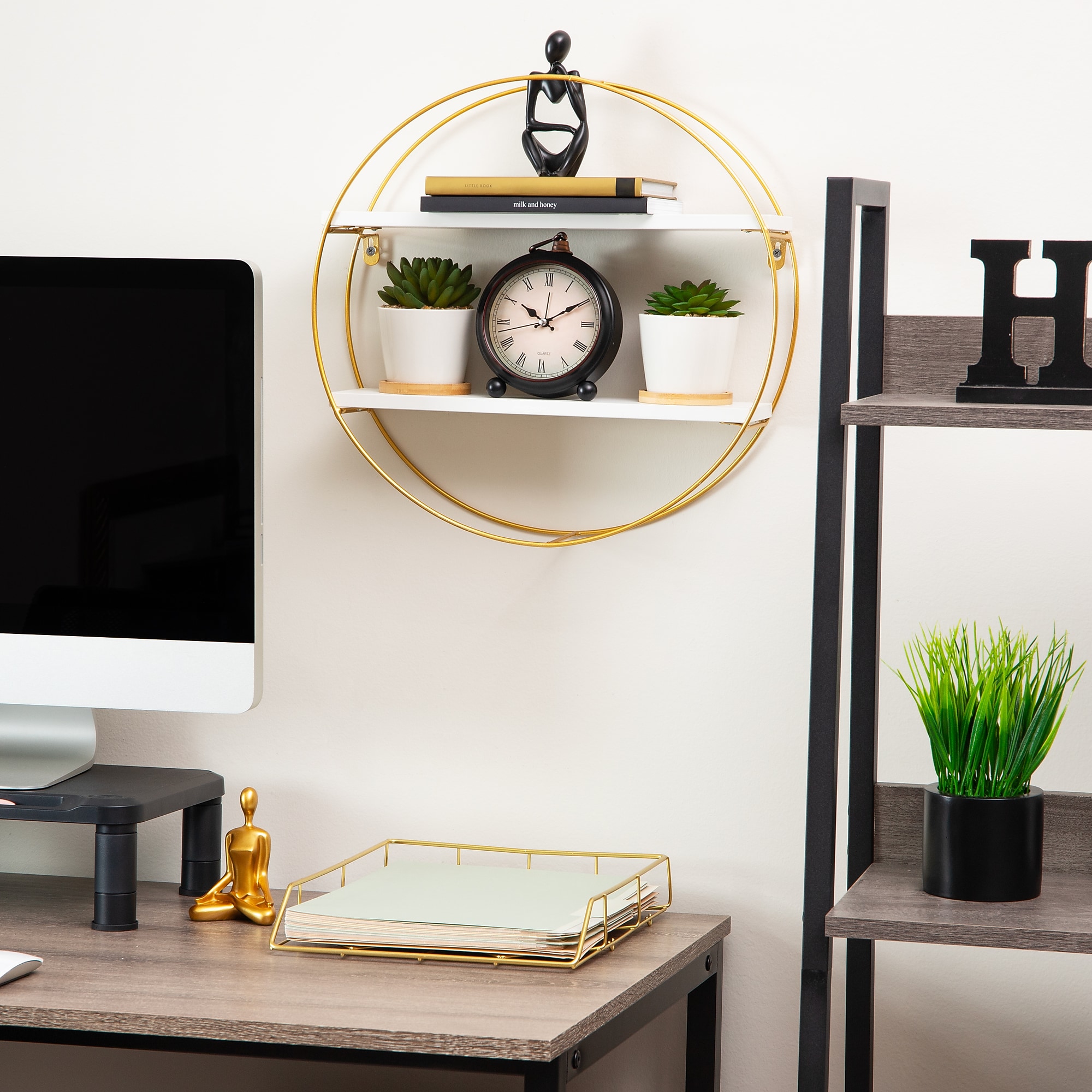 Mind Reader Metal Floating Round Wall Shelf, 15.5″ x 3.81″ x 16″, White/Gold (MDGCIR-WHT) Sansujyuku sansujyuku.com
