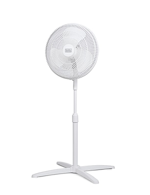 Black and Decker pedestal fan