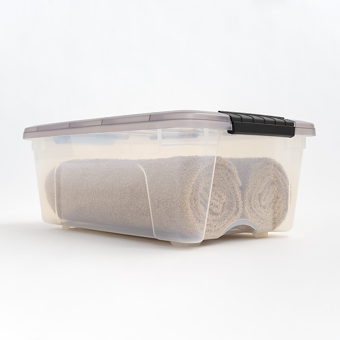 Iris 12.59 Quart Stack and Pull Plastic Latching Storage Bin