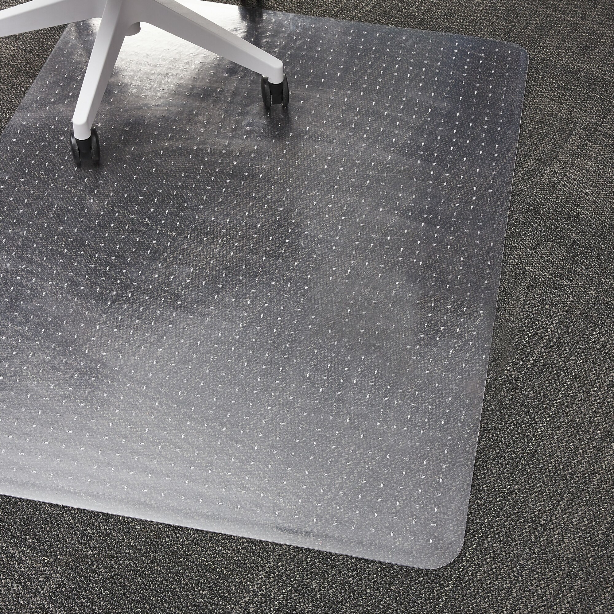 Staples Office Chair Mat, Clear Floor Mats with Lip, Low-Pile Carpets, Extended Under-Desk Coverage, 48 x 36 Inch, Smooth Glide Sansujyuku sansujyuku.com