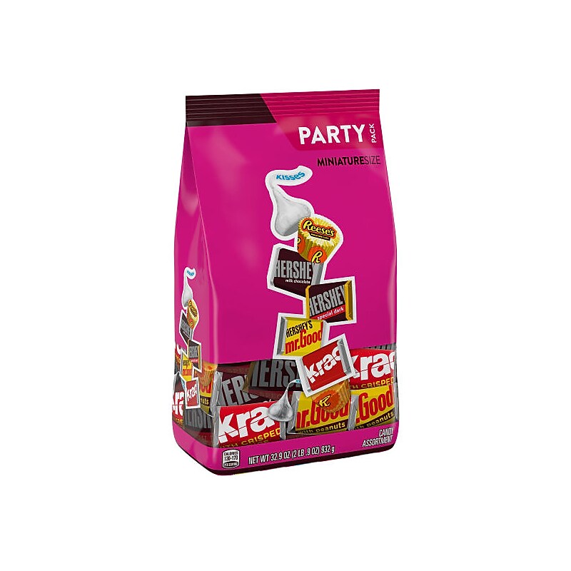 HERSHEY'S and REESE'S Miniatures Assorted Chocolate Candy Party Pack, 32.9 oz. (3400099982) image 1