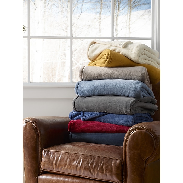 L.L.Bean Wicked Plush Throw, Bayside Blue Heather, Large