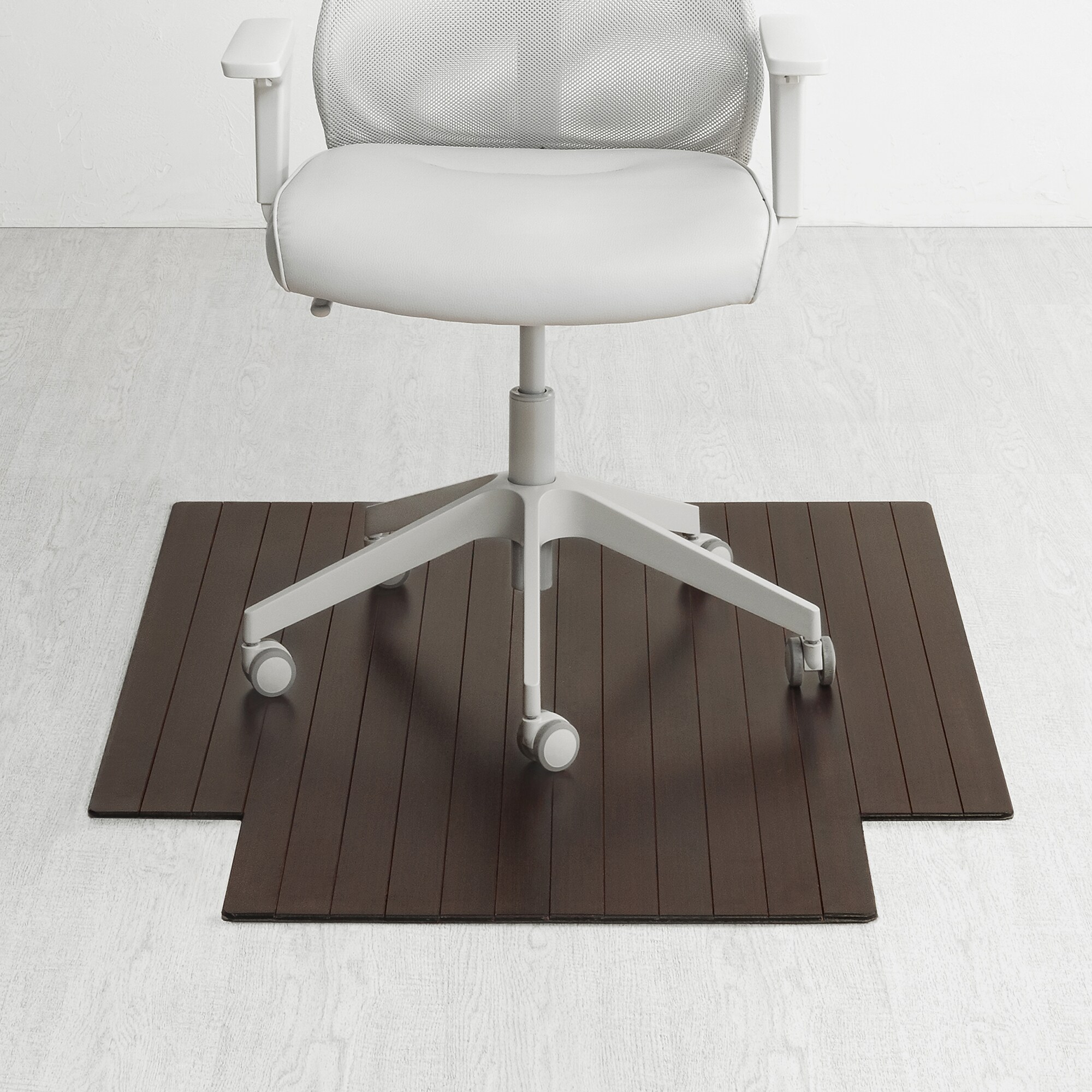 Anji Mountain Standard Bamboo Carpet & Hard Floor Chair Mat with Lip, 36″ x 48″, Java (AMB24082) Sansujyuku sansujyuku.com