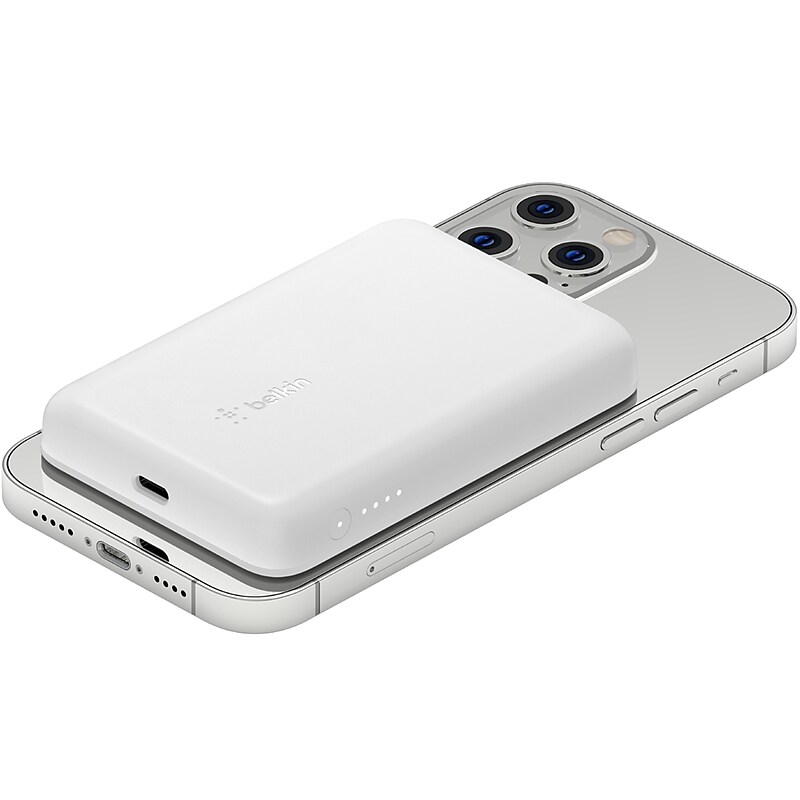Belkin BOOST CHARGE Magnetic Wireless Power Bank for iPhone 12/13/14, 2500mAh, White (BPD002BTWH) image 1