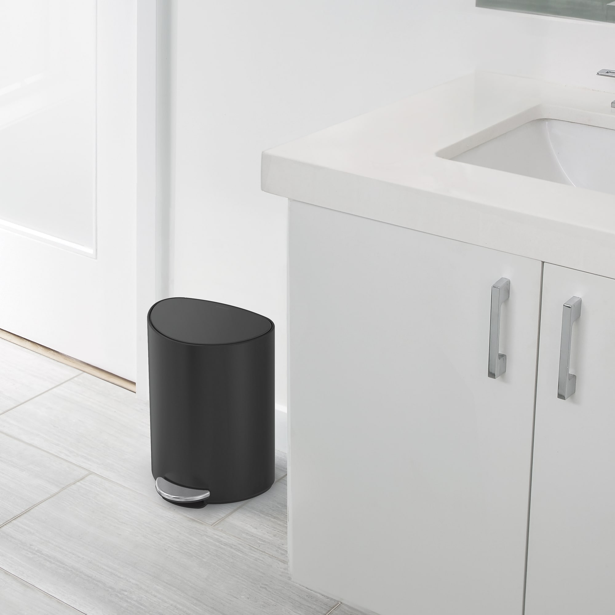 simplehuman Semi-Round Mini Steel Step Trash Can, 1.6 Gallon, Matte Black (CW2109) Sansujyuku sansujyuku.com