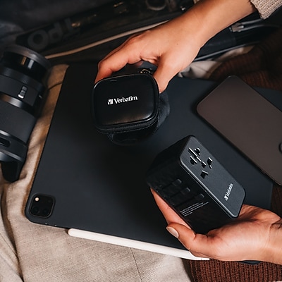 Verbatim UTA-10 GaN III Universal Travel Adapter 140W - Thumbnail 5
