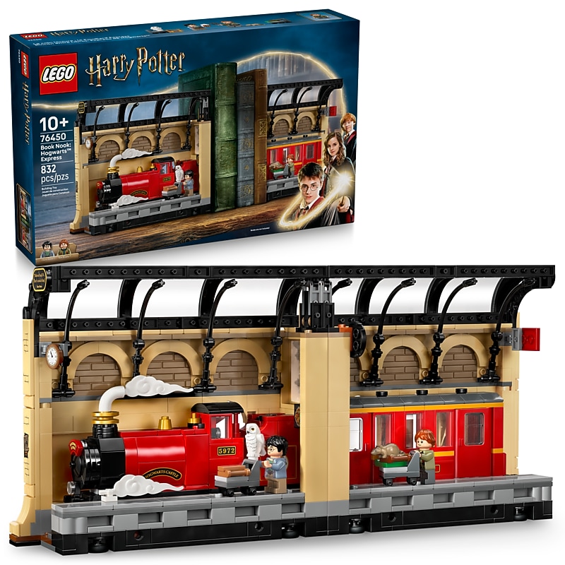 LEGO Harry Potter Book Nook: Hogwarts Express, 832 Pieces (76450) image 1