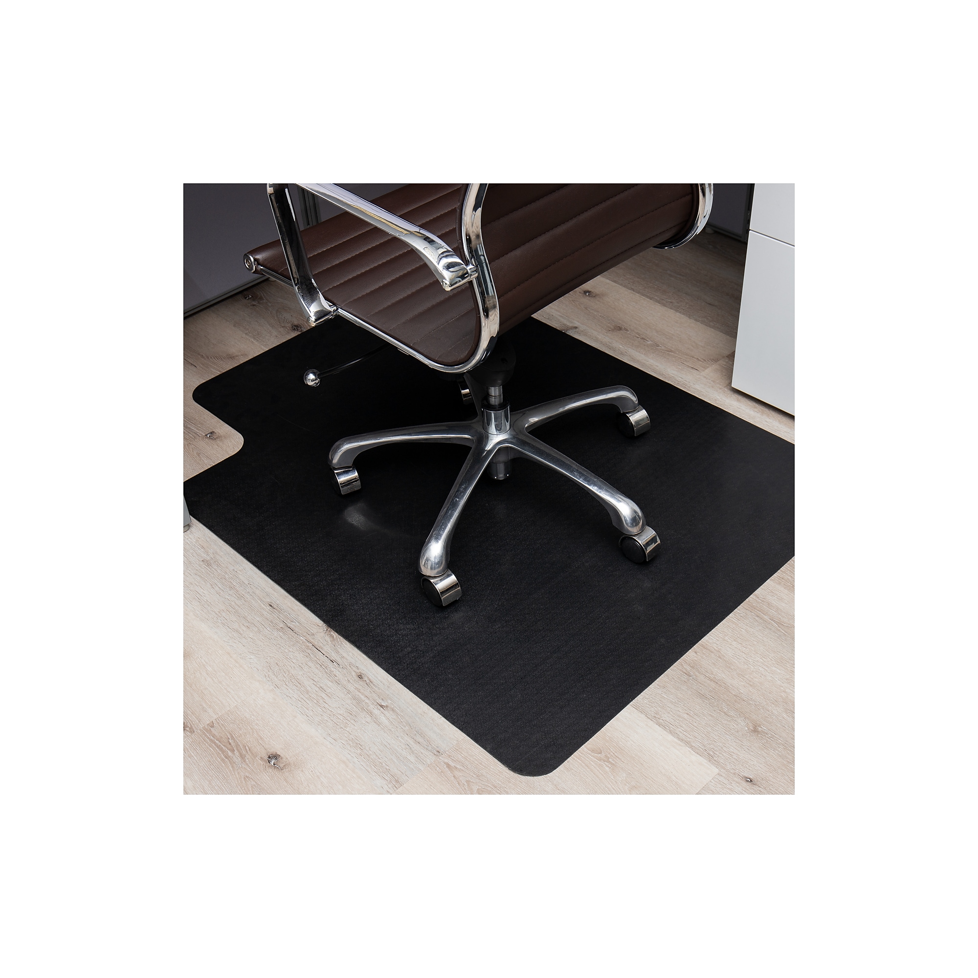 Mind Reader Hard Floor Chair Mat with Lip, 36″ x 48”, Black (OFFCMAT-BLK) Sansujyuku sansujyuku.com
