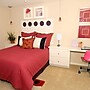 Simple Designs 19.50" LED Table Lamp with Charging Outlet, White (LT2024-WHT)~#|#~BE6F94E3-8F7B-443A-8B57E69FF76AB897_sc7