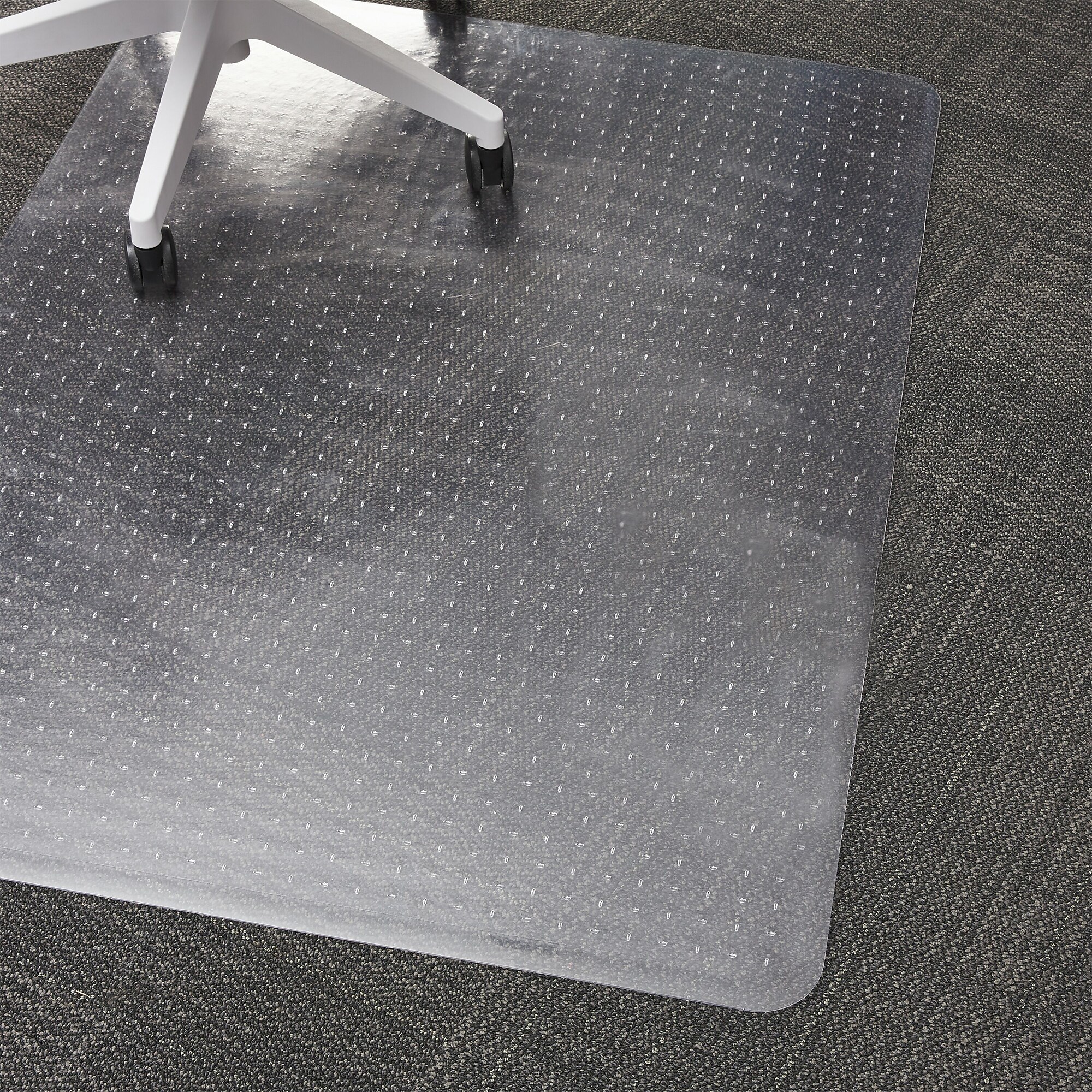 Staples Office Chair Mat, Clear Floor Mats with Lip, Low-Pile Carpets, Extended Under-Desk Coverage, 53 x 45 Inch, Smooth Glide Sansujyuku sansujyuku.com