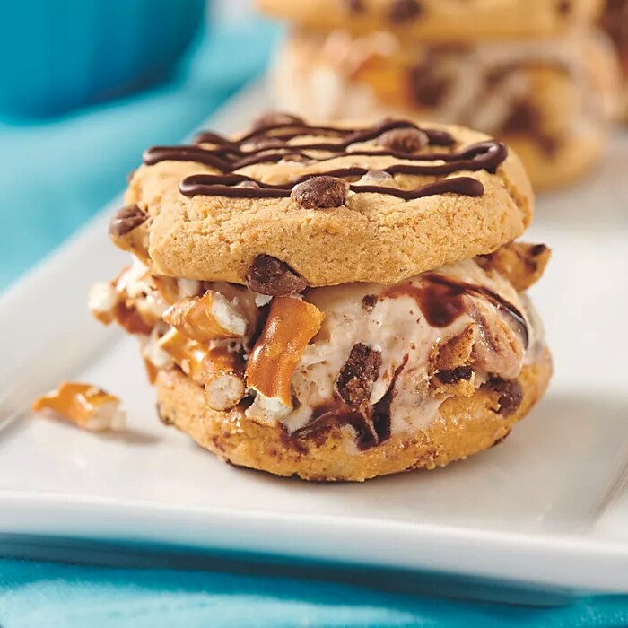 Chips Ahoy! Chewy Ice Cream Sandwich Inspired Cookies, 9.9 oz., 3