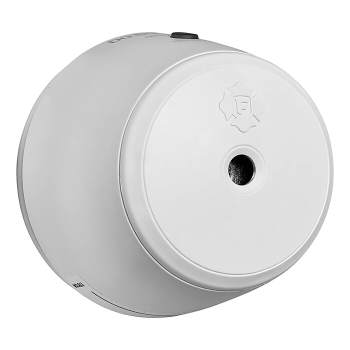 First Alert Battery Powered Smoke Alarm (FAT1046750) | Staples