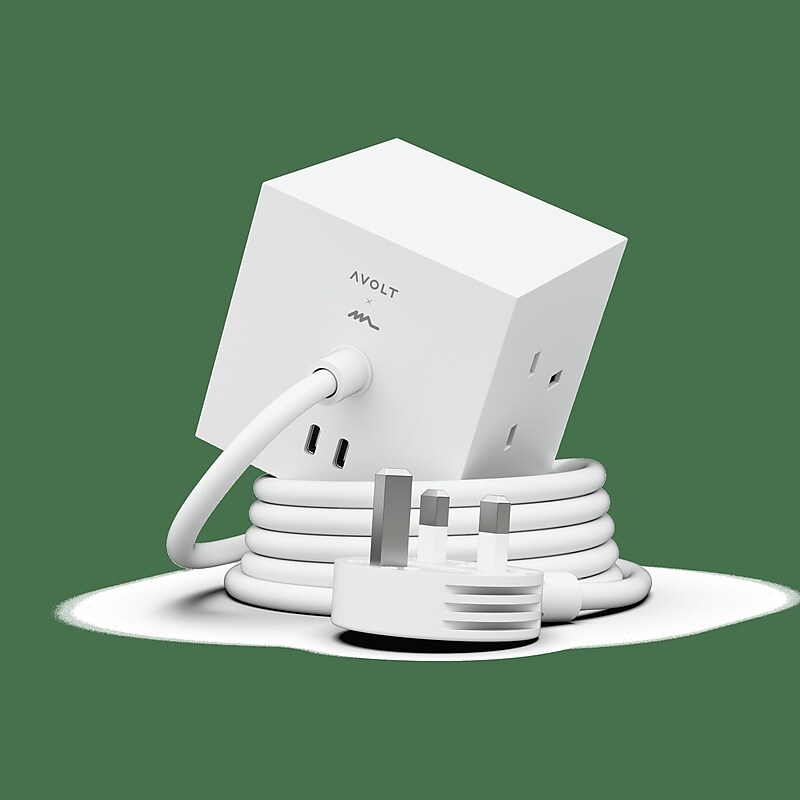 AVOLT 5.9' 3-Outlet Power Extender with USB-C, White (SQ1-NABC30-18WH) image 1