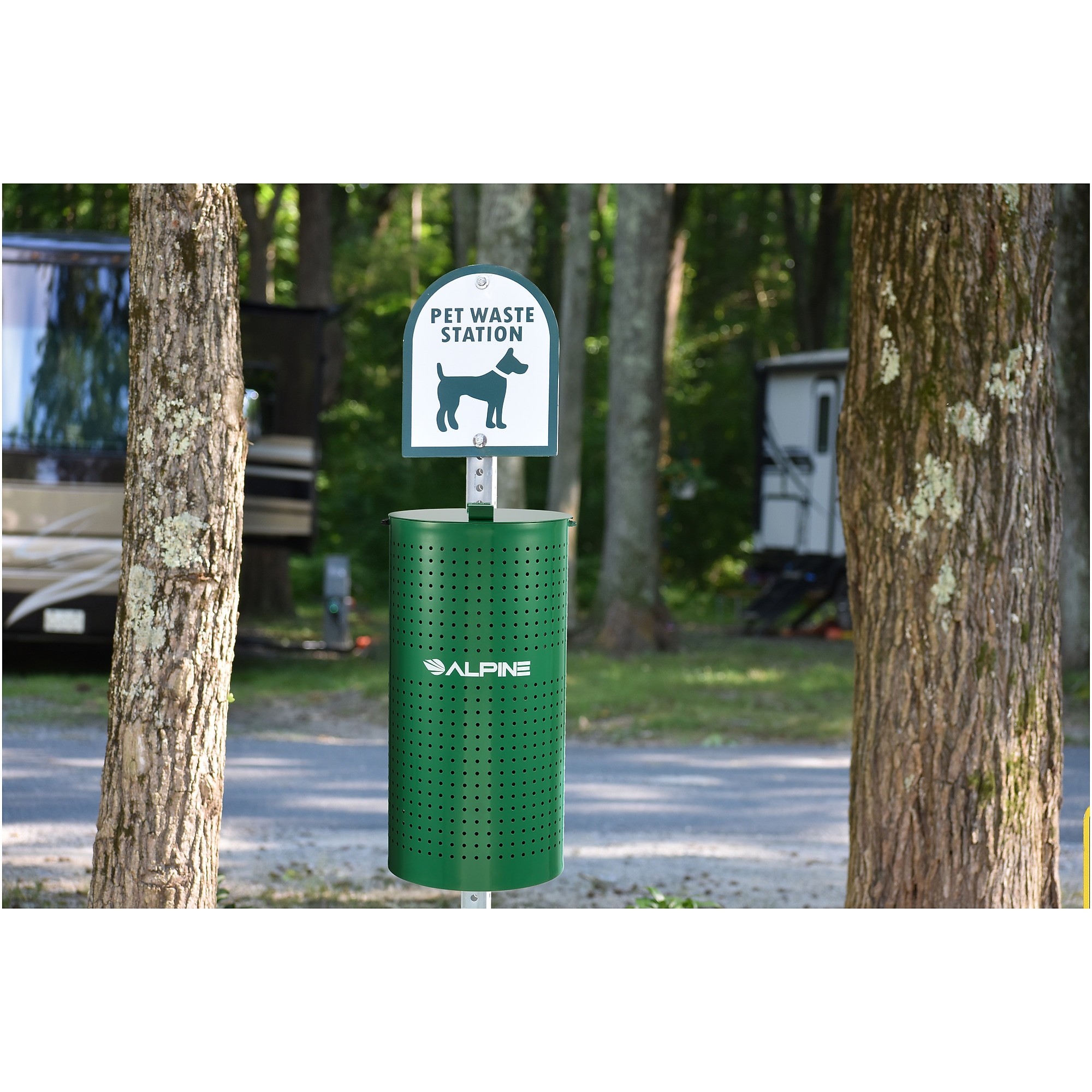 Alpine Industries Steel Pet Waste Disposal Bin with Odor Control Lid, 13.5 Gallon, Green (ALP4005-01) Sansujyuku sansujyuku.com