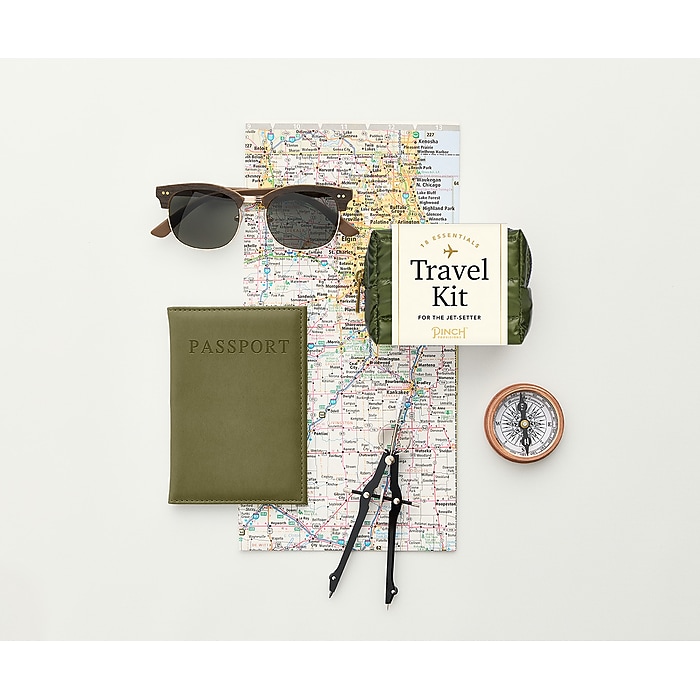 Pinch Provisions 18-Piece Polyester Travel Comfort Set, Green