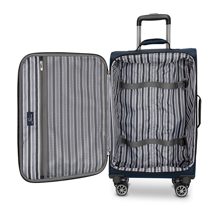 Skyway Luggage Epic 20