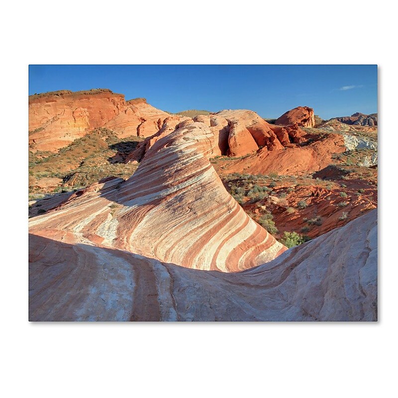 Trademark Fine Art 'Valley of Fire Wave' 16" x 24" Canvas Art image 1