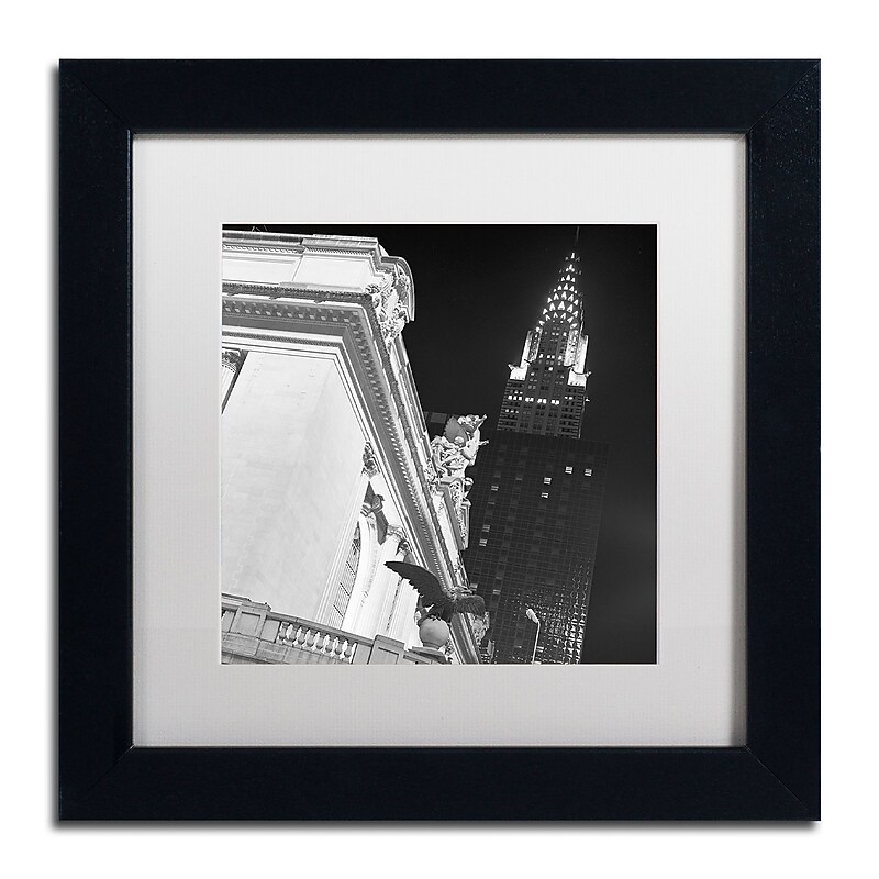 Trademark Fine Art ''New York 003'' by Moises Levy 11" x 11" White Matted Black Frame (ALI1071-B1111MF) image 1