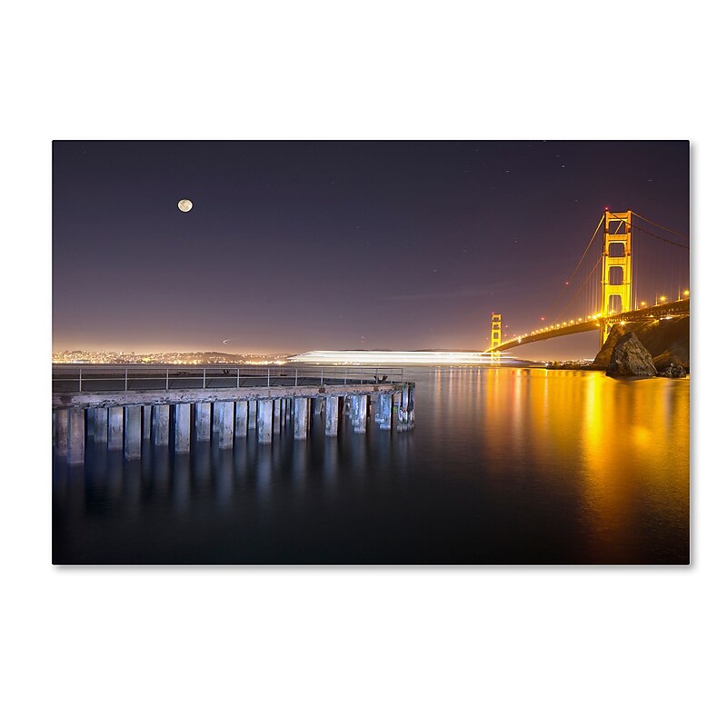 Trademark Fine Art ''Golden Gate Pier and Stars'' by Moises Levy 30" x 47" Canvas Art (ALI1113-C3047GG) image 1