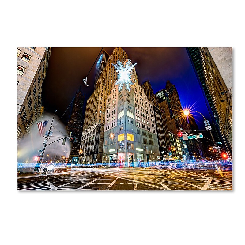 Trademark Fine Art ''Christmas in New York'' by David Ayash 12" x 19" Canvas Art (MA0630-C1219GG) image 1