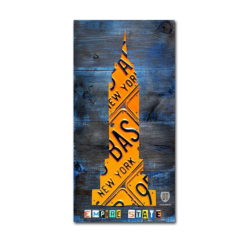 Trademark Fine Art ''Empire State Building'' by Design Turnpike 16" x 32" Canvas Art (ALI1248-C1632GG) image 1