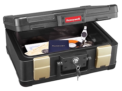 https://www.staples-3p.com/s7/is/image/Staples/m004739860_sc7?$enl$