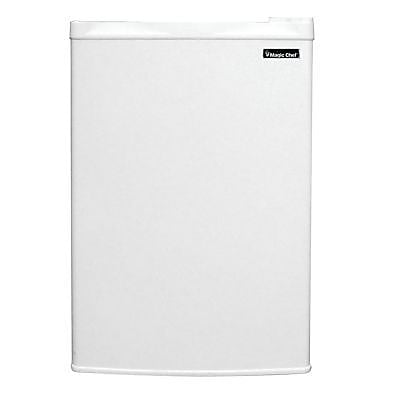 Magic Chef Upright Freezer - Thumbnail 3