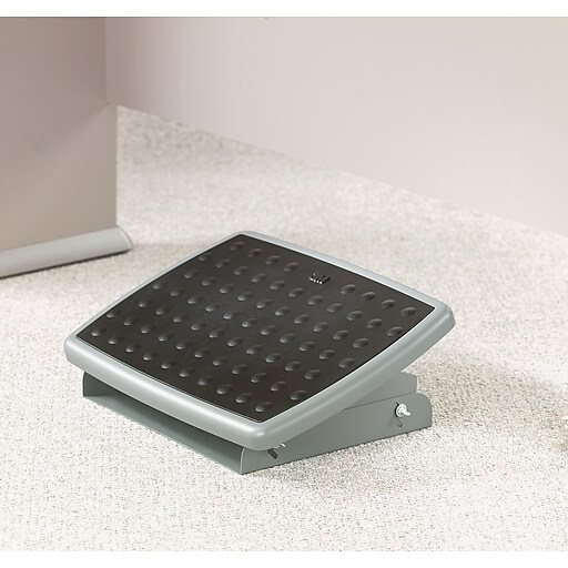 3M Adjustable Footrest Staples