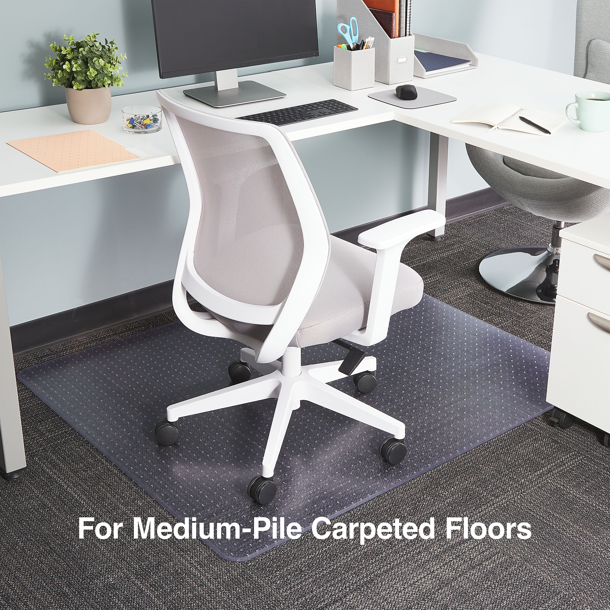 Staples Carpet Chair Mat, 45″ x 53”, Medium-Pile, Clear (28592) Sansujyuku sansujyuku.com