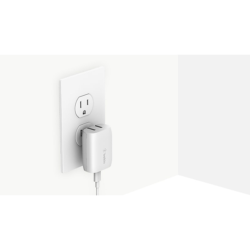 Belkin BOOST CHARGE USB-C to Lightning Car Charger for Multiple Brands, White (WCA003dqWH) image 1