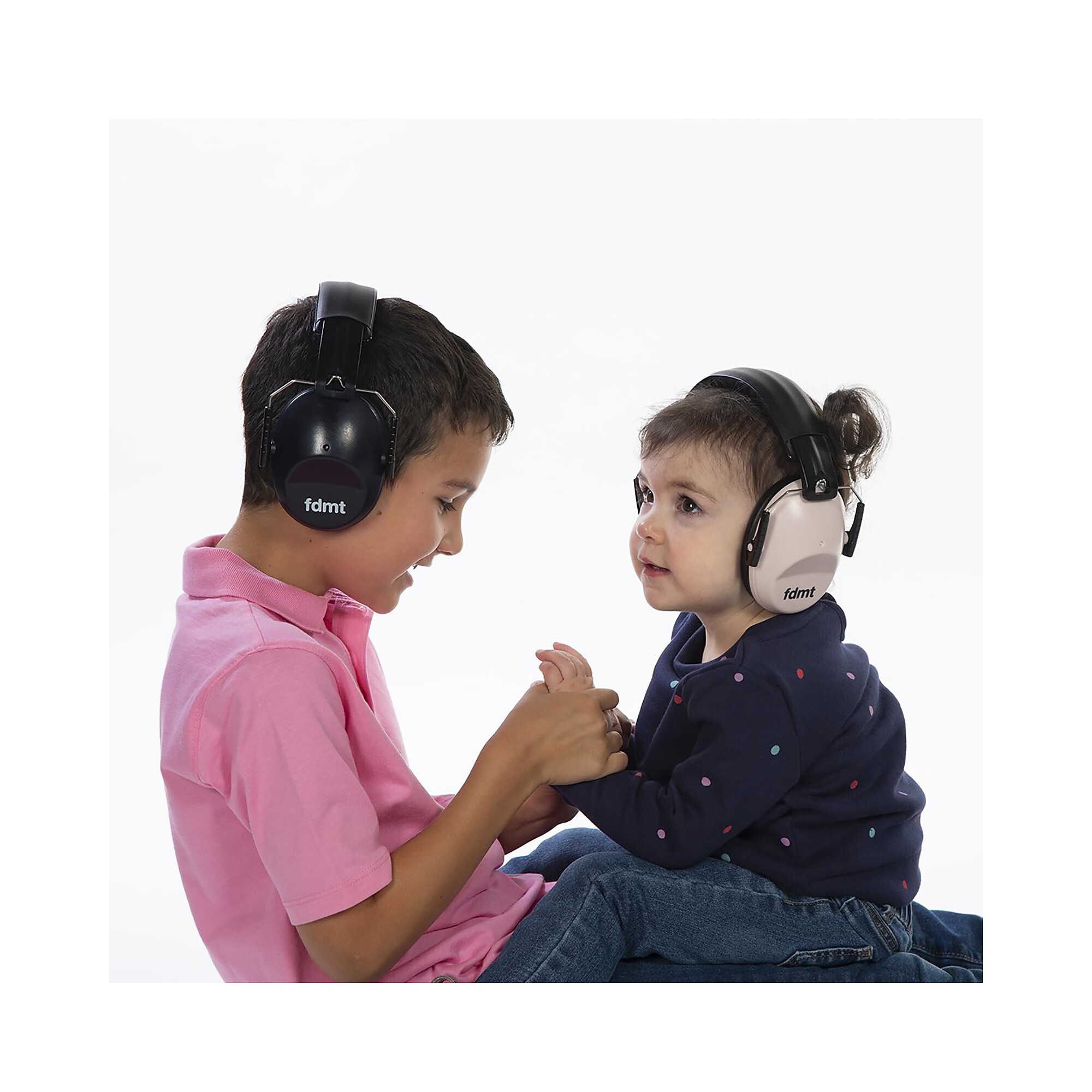 FDMT Noise Canceling Over-Ear Protective Earmuffs, Black (MNO4063100) Sansujyuku sansujyuku.com