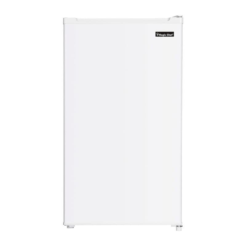 Magic Chef Freezerless Mini Fridge, 3.2-Cu. Ft., White (MCAR32WE) image 1
