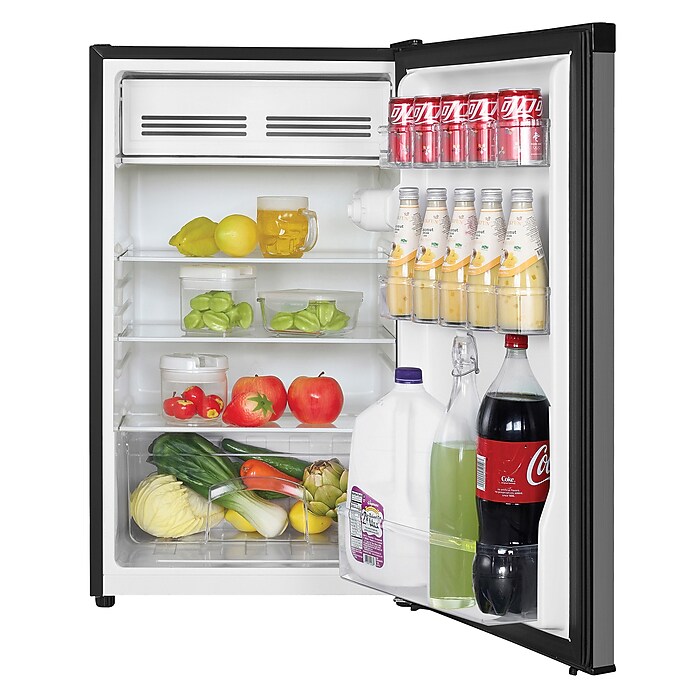 Magic Chef Compact Refrigerator, 4.4-Cu. Ft., Silver (MCR44SE