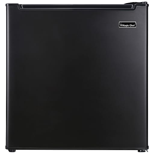 Magic Chef 1.7 Cubicft Manual Defrost Refrigerator, Black (MCR170BE