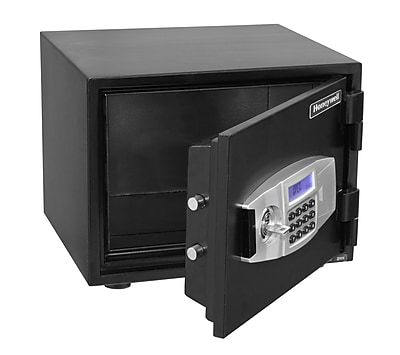 https://www.staples-3p.com/s7/is/image/Staples/sp30336_sc7?$enl$