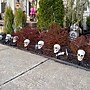 Haunted Hill Farm 1-Ft. Skull Stakes with Lights, Set of 6, Battery-Operated, Multi-color (HHLTCLOWN-1L)~#|#~sp322105032_sc7