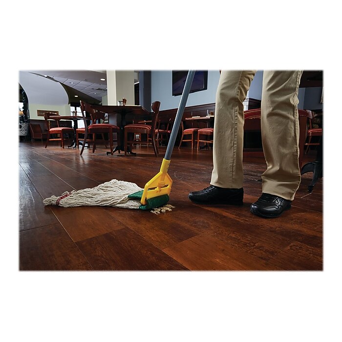 Rubbermaid Invader 60