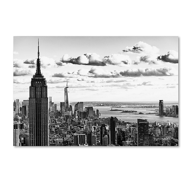 Trademark Fine Art Philippe Hugonnard 'NY Cityscape' 12" x 19" Canvas Stretched Art Print (190836048359) image 1