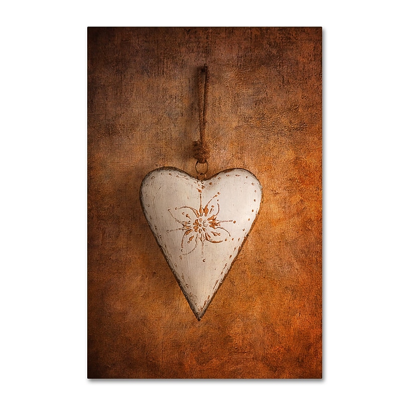 Trademark Fine Art Philippe Sainte-Laudy 'L'Accroche Coeur' 12" x 19" Canvas Stretched Art Print (190836122547) image 1