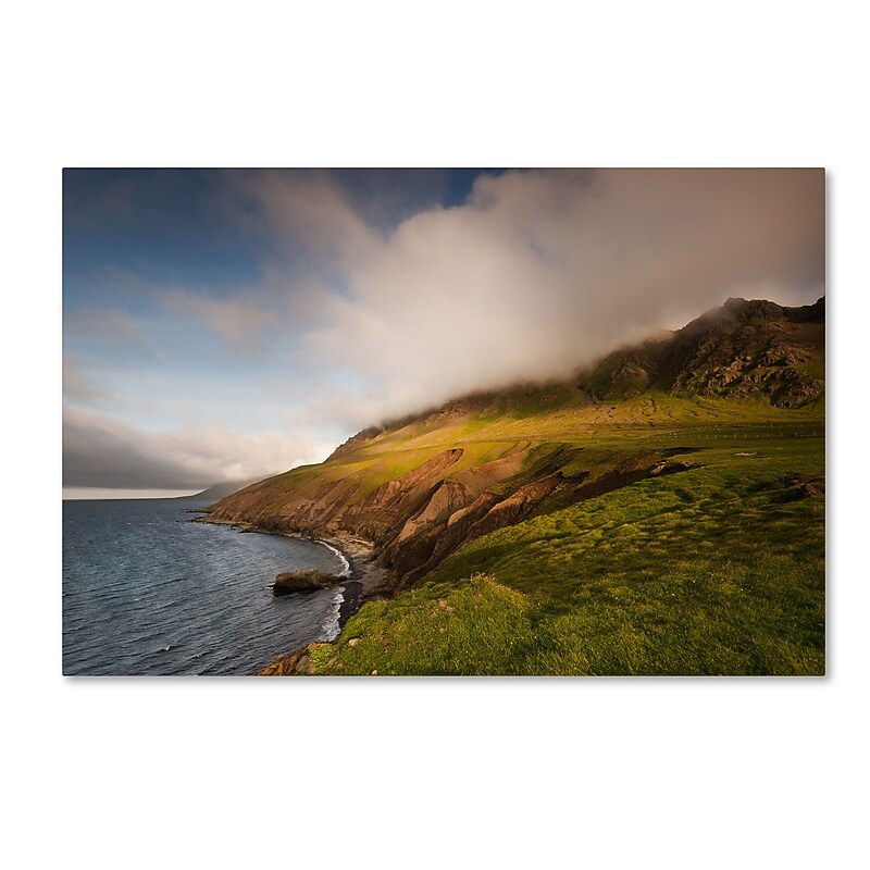 Trademark Fine Art Philippe Sainte-Laudy 'Spellbound' 12" x 19" Canvas Stretched Art Print (190836326242) image 1