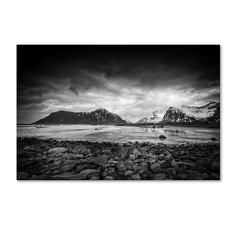 Trademark Fine Art Philippe Sainte-Laudy 'End of the Day' 12" x 19" Canvas Stretched Art Print (190836125104) image 1