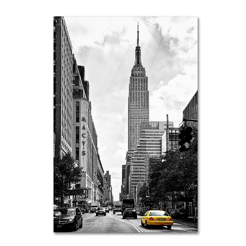 Trademark Fine Art Philippe Hugonnard 'Living in New York' 12" x 19" Canvas Stretched Art Print (190836053575) image 1