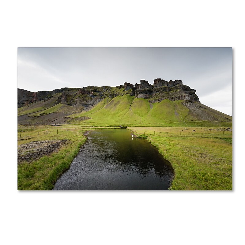 Trademark Fine Art Philippe Sainte-Laudy 'Stand Back' 12" x 19" Canvas Stretched (190836326501) image 1