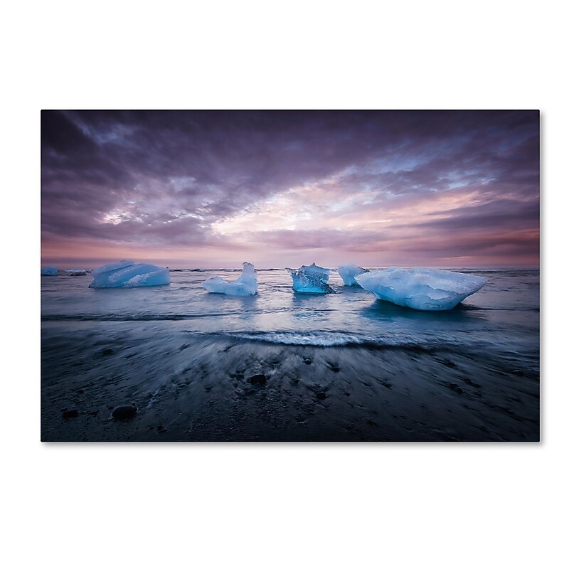 Trademark Fine Art Philippe Sainte-Laudy 'Cold Evening in Iceland' 12" x 19" Canvas Stretched (190836290529) image 1